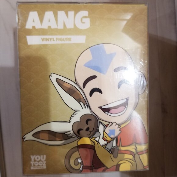 Youtooz Aang with Momo 4" Vinyl Figure from Avatar The Last Airbender - Picture 6 of 11